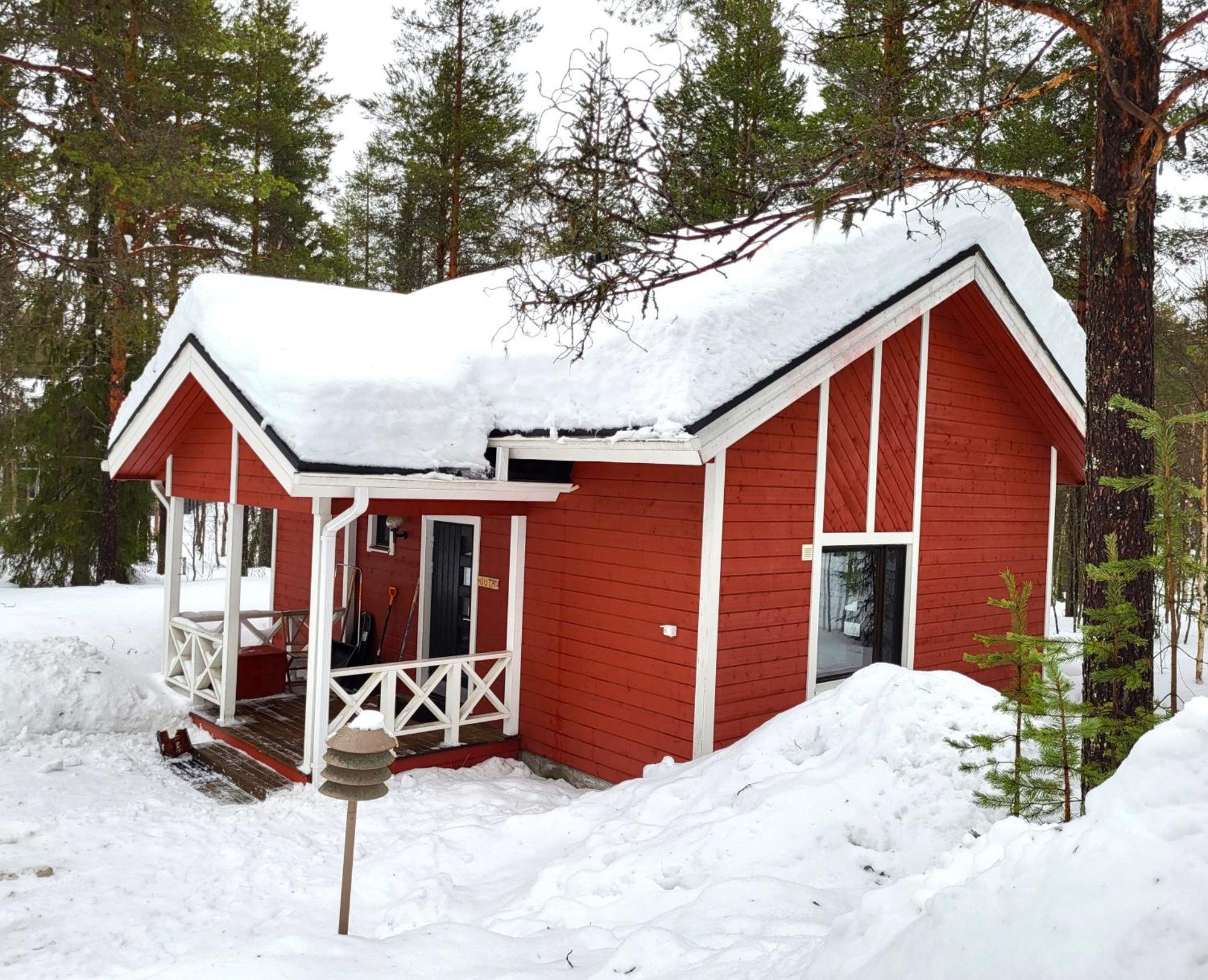 Villa Maentymajat à Äkäslompolo Extérieur photo